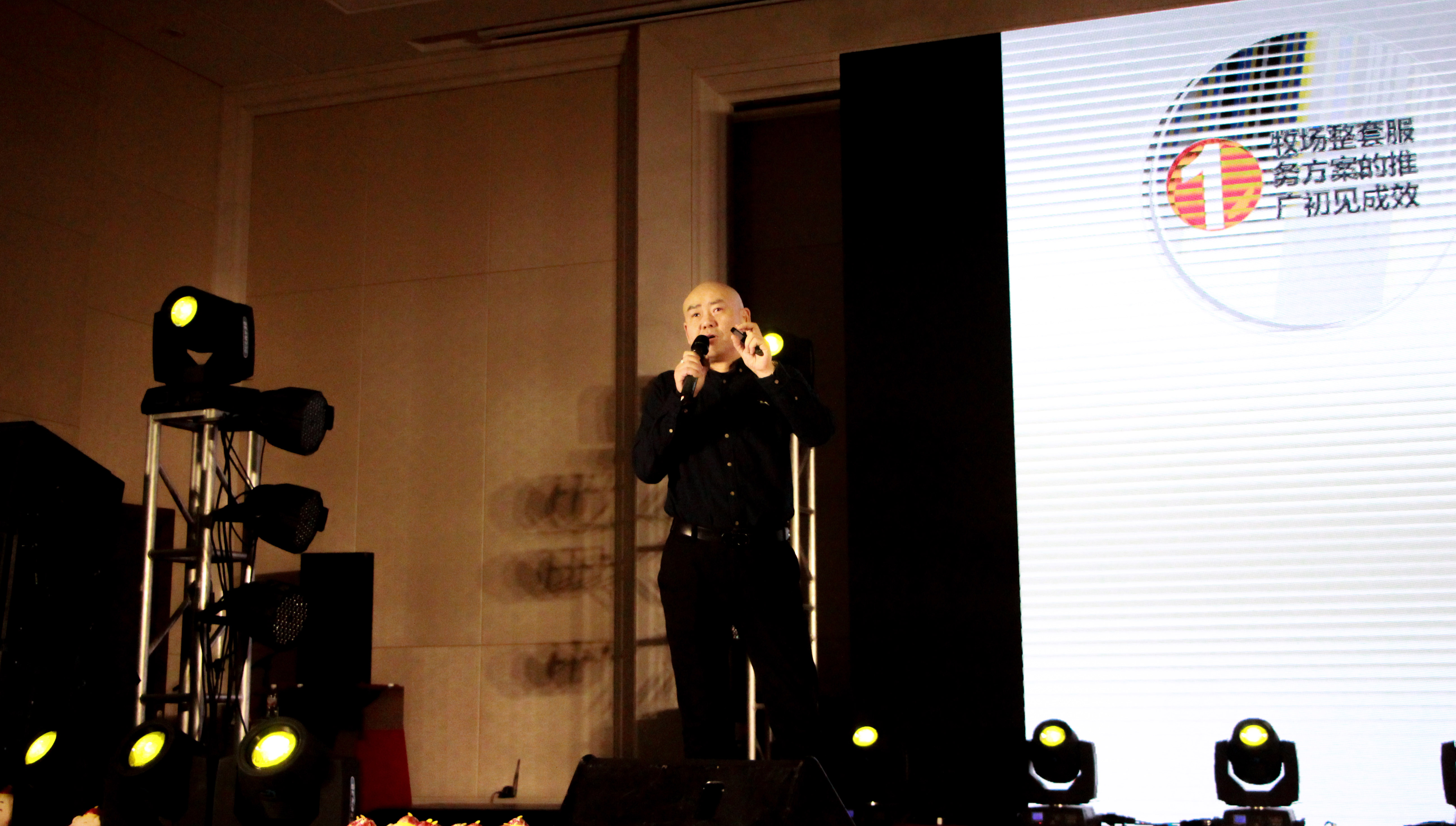 5d0b48970545d.jpg 5d0b48970545d.jpg